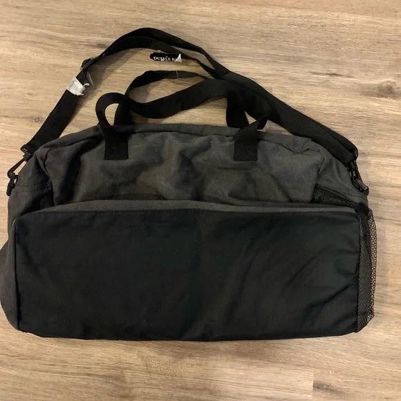 Ed Hardy Skull Graphic Duffel Bag NWT - Picture 4 of 8